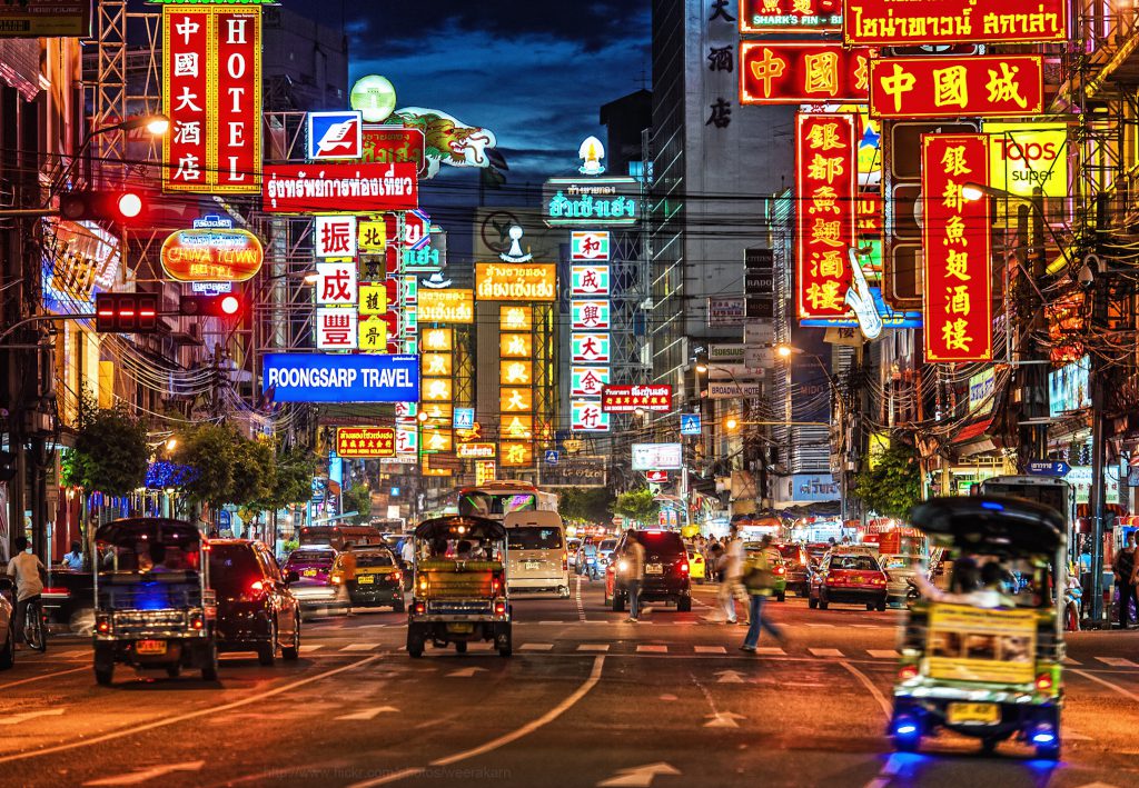 Bangkok Chinatown, Yaowarat Road